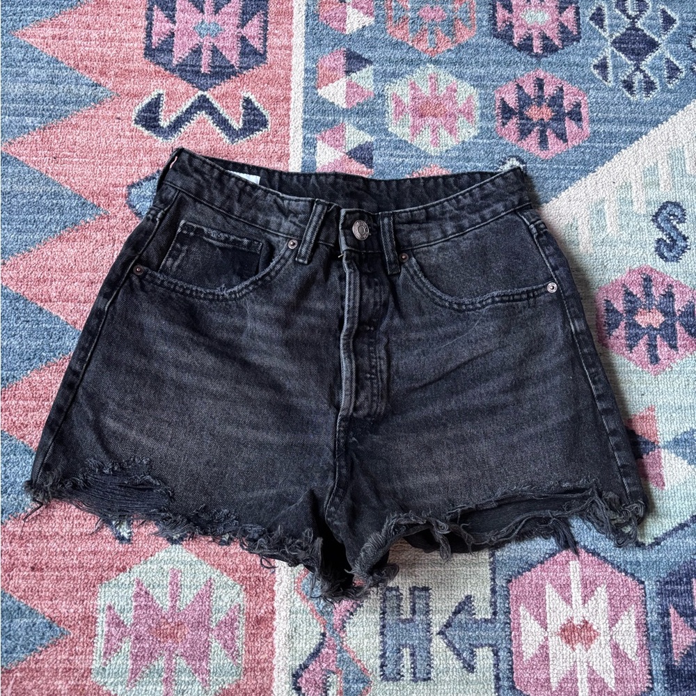 Zara Women's Black Denim Shorts sz 6/28